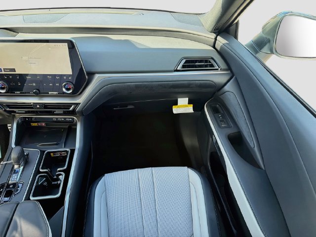 New 2026 Lexus TX 500h AWD w/ Technology Package image 19