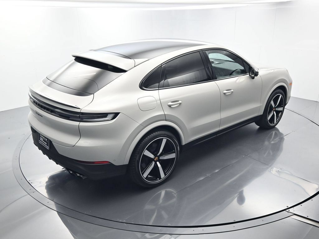 Certified 2026 Porsche Cayenne Coupe AWD/4WD image 41