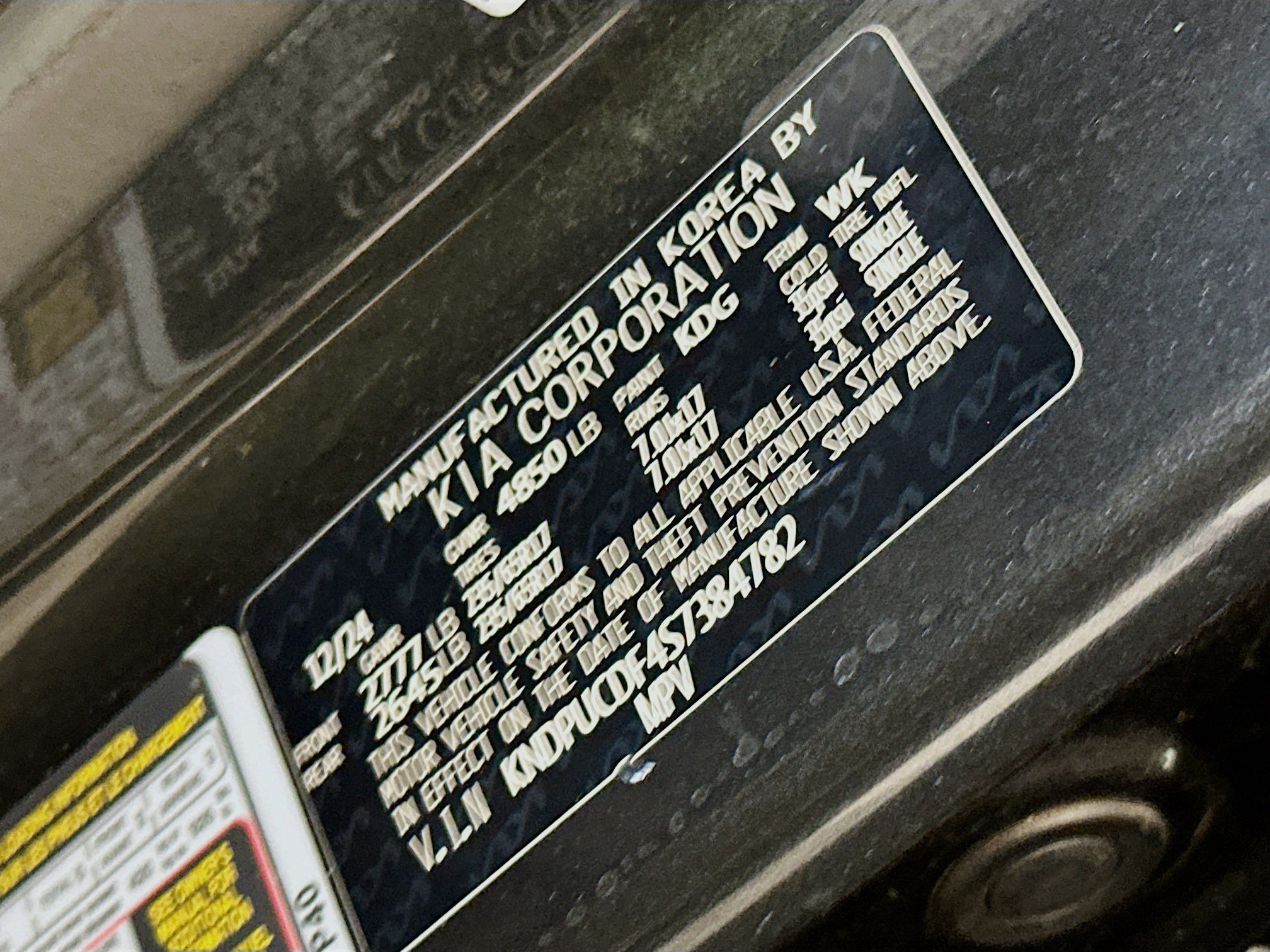 Used 2025 Kia Sportage LX image 12