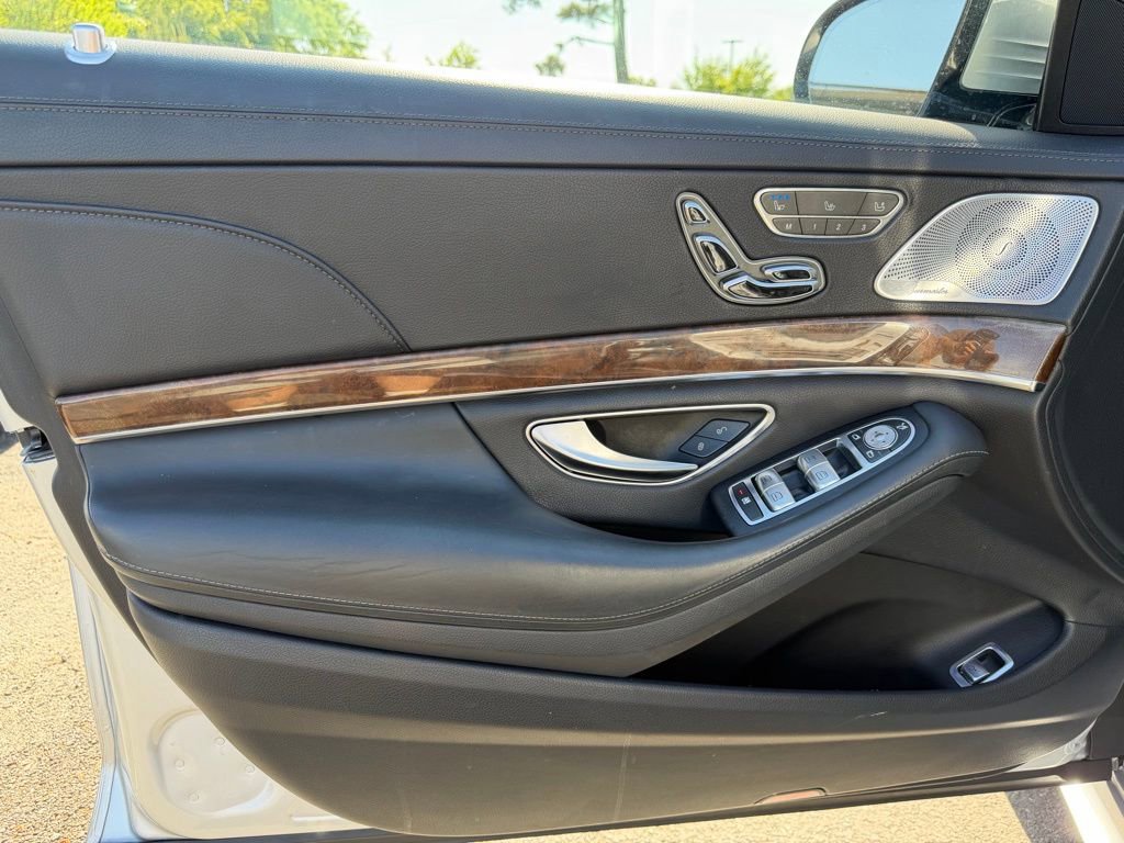 Used 2014 Mercedes-Benz S 550 Sedan image 13