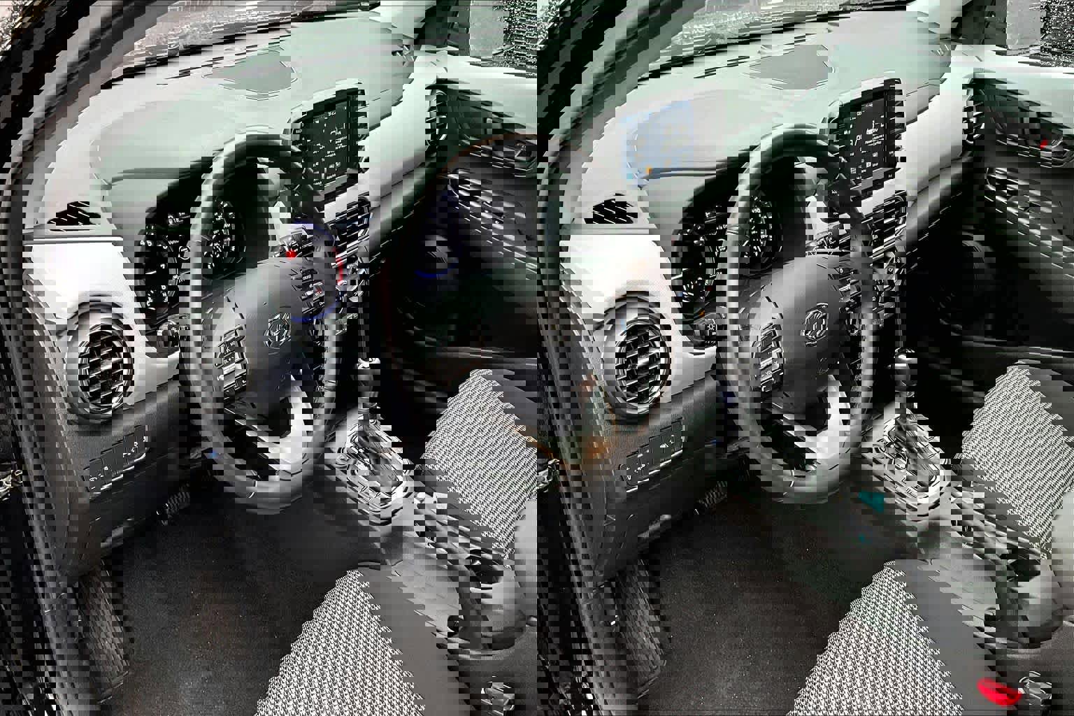 Used 2020 Hyundai Kona SEL Plus image 16