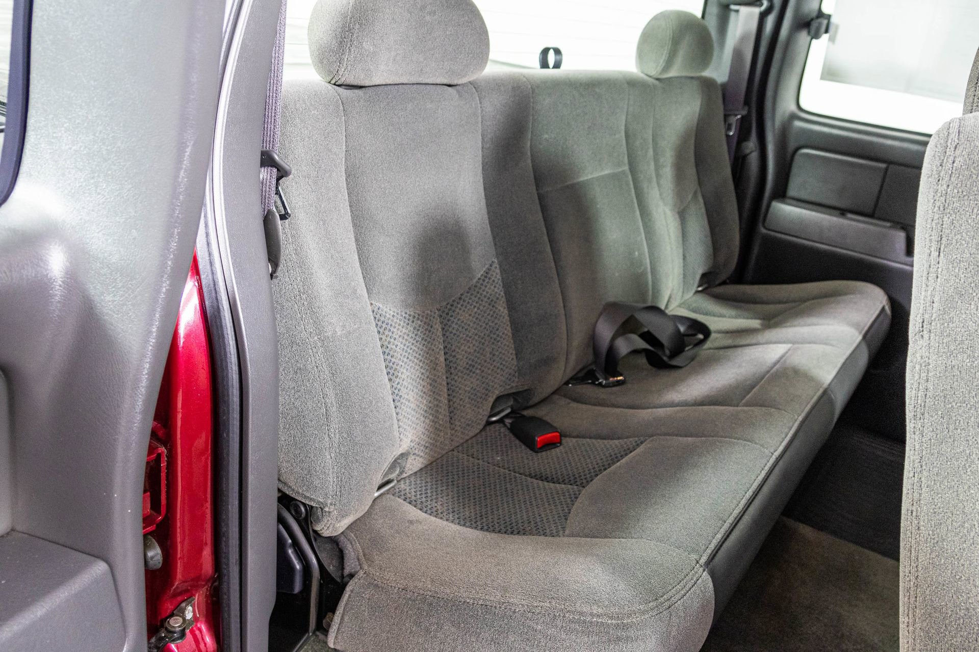 Used 2005 Chevrolet Silverado 3500 LS w/ Heavy-Duty Power Package RWD image 36