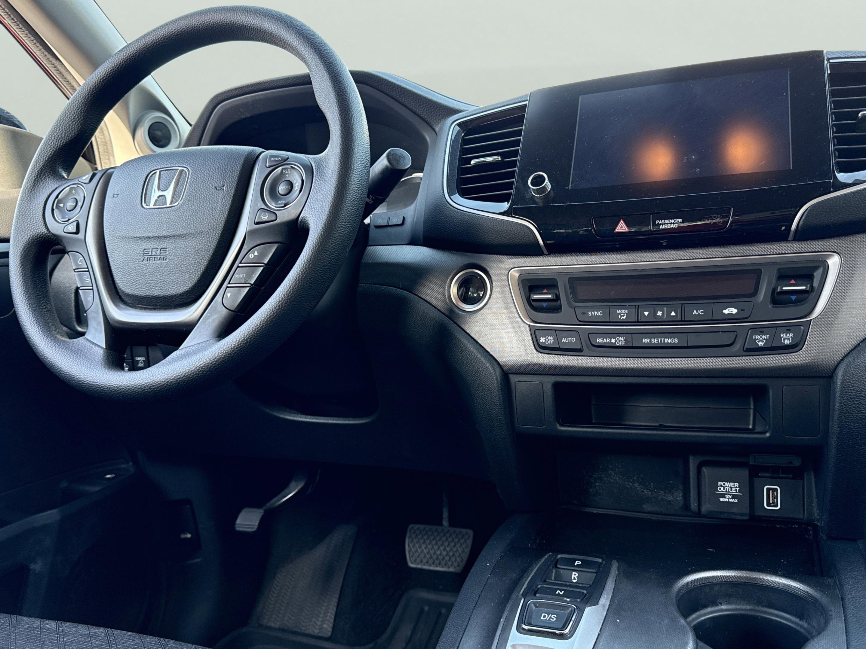 Used 2023 Honda Ridgeline Sport image 10