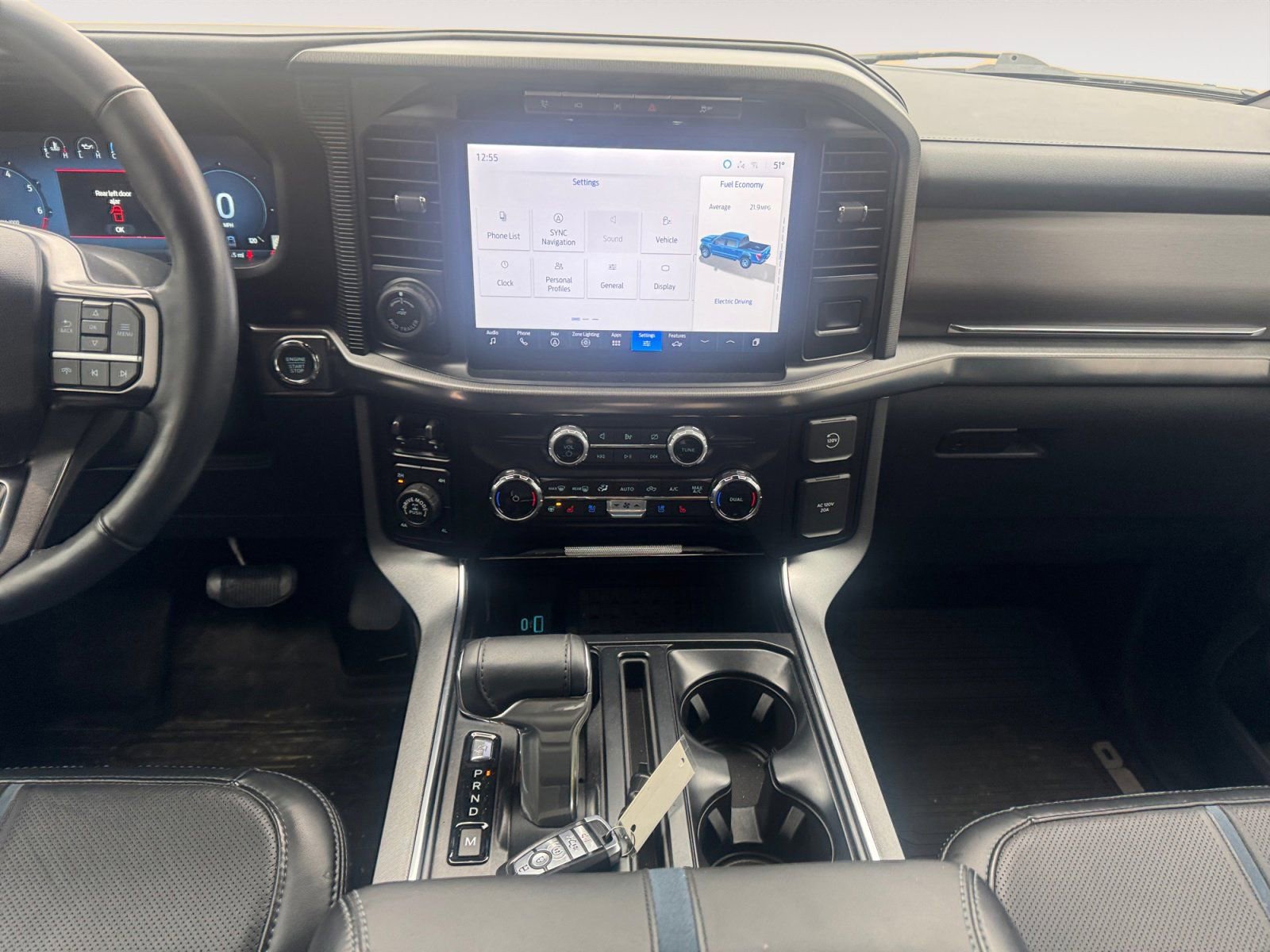 Used 2024 Ford F150 Platinum image 11