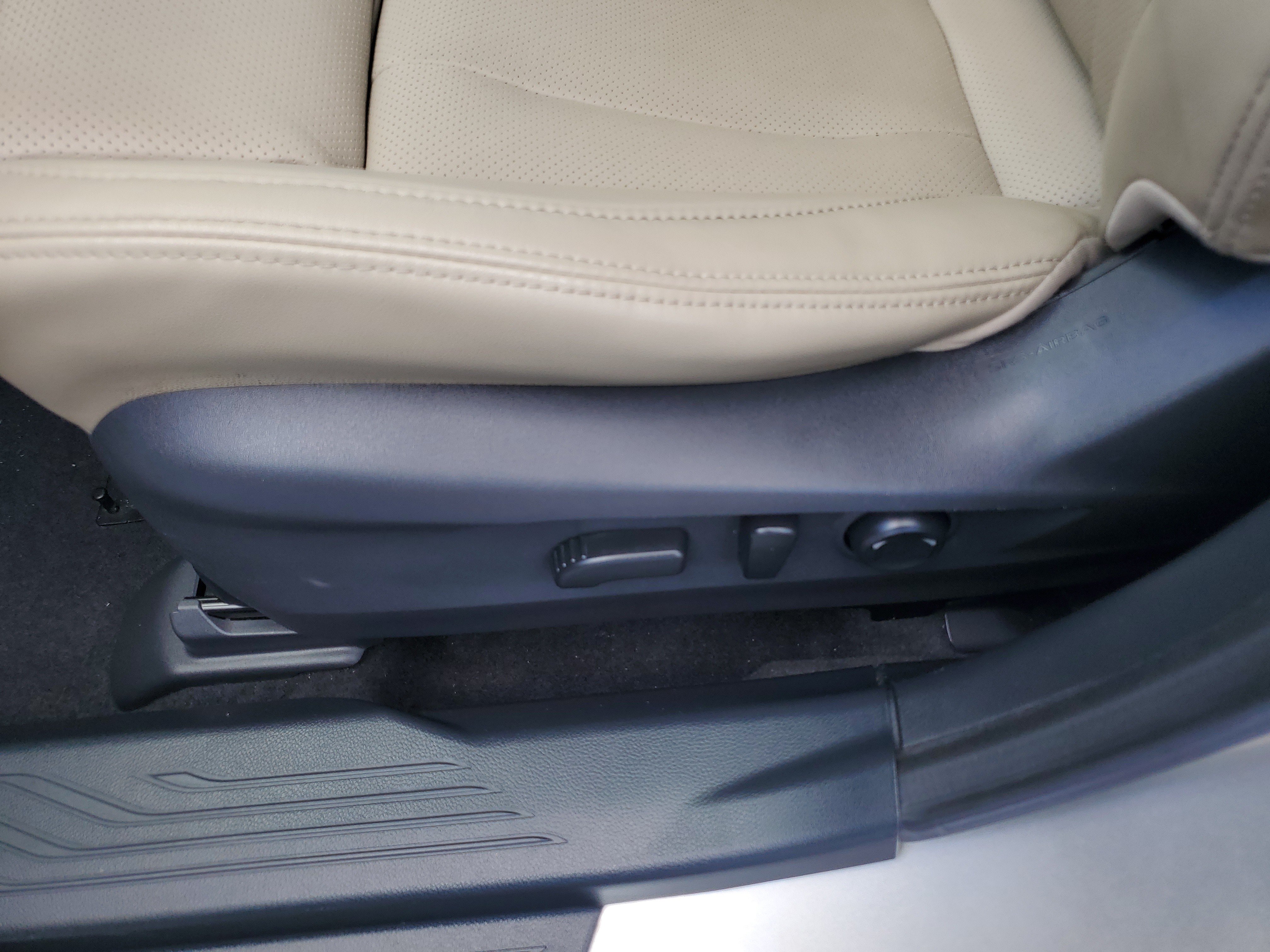 Used 2020 Subaru Legacy Limited XT AWD/4WD image 16