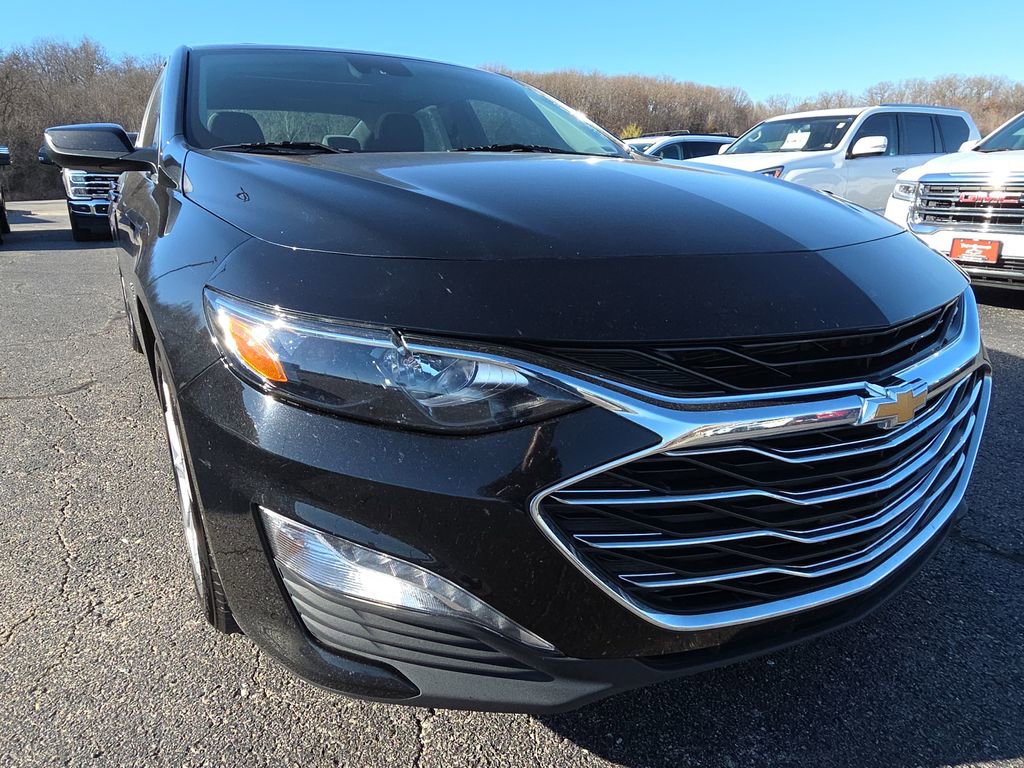 Used 2024 Chevrolet Malibu LT image 11