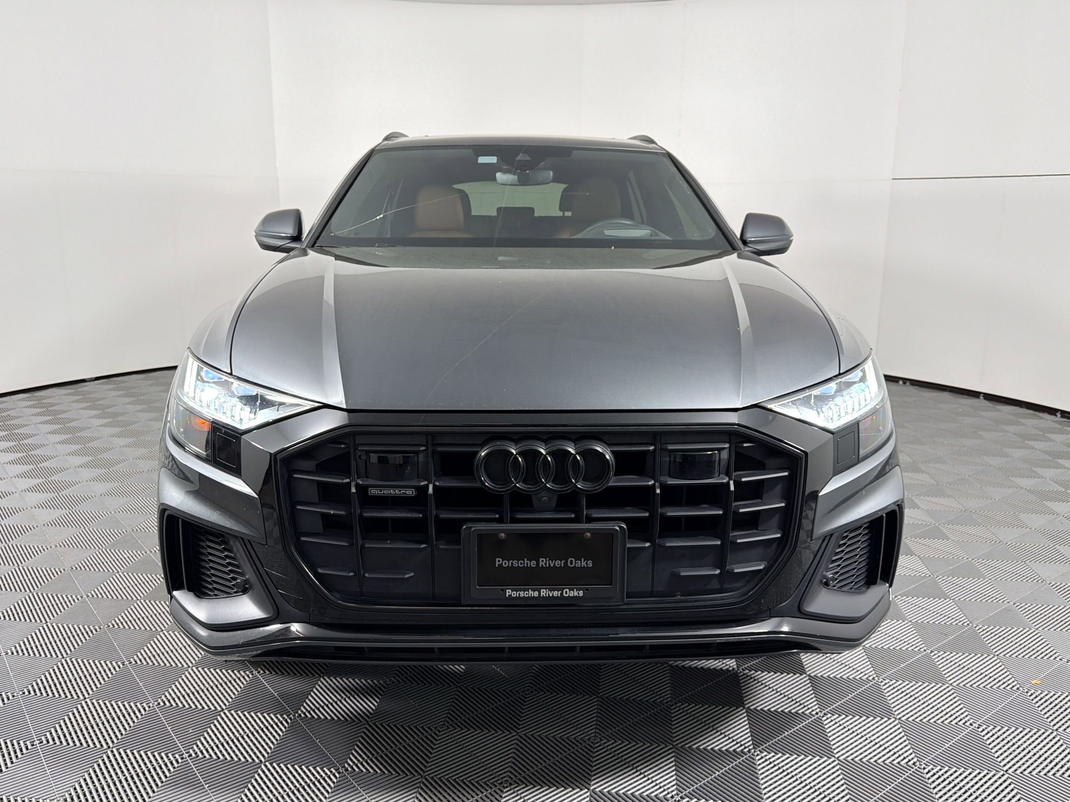 Used 2022 Audi Q8 Prestige image 6