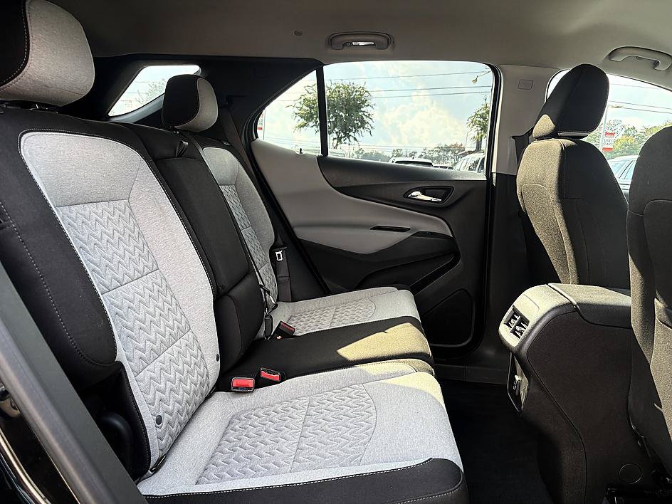 Certified 2024 Chevrolet Equinox LS w/ LS Convenience Package FWD image 12