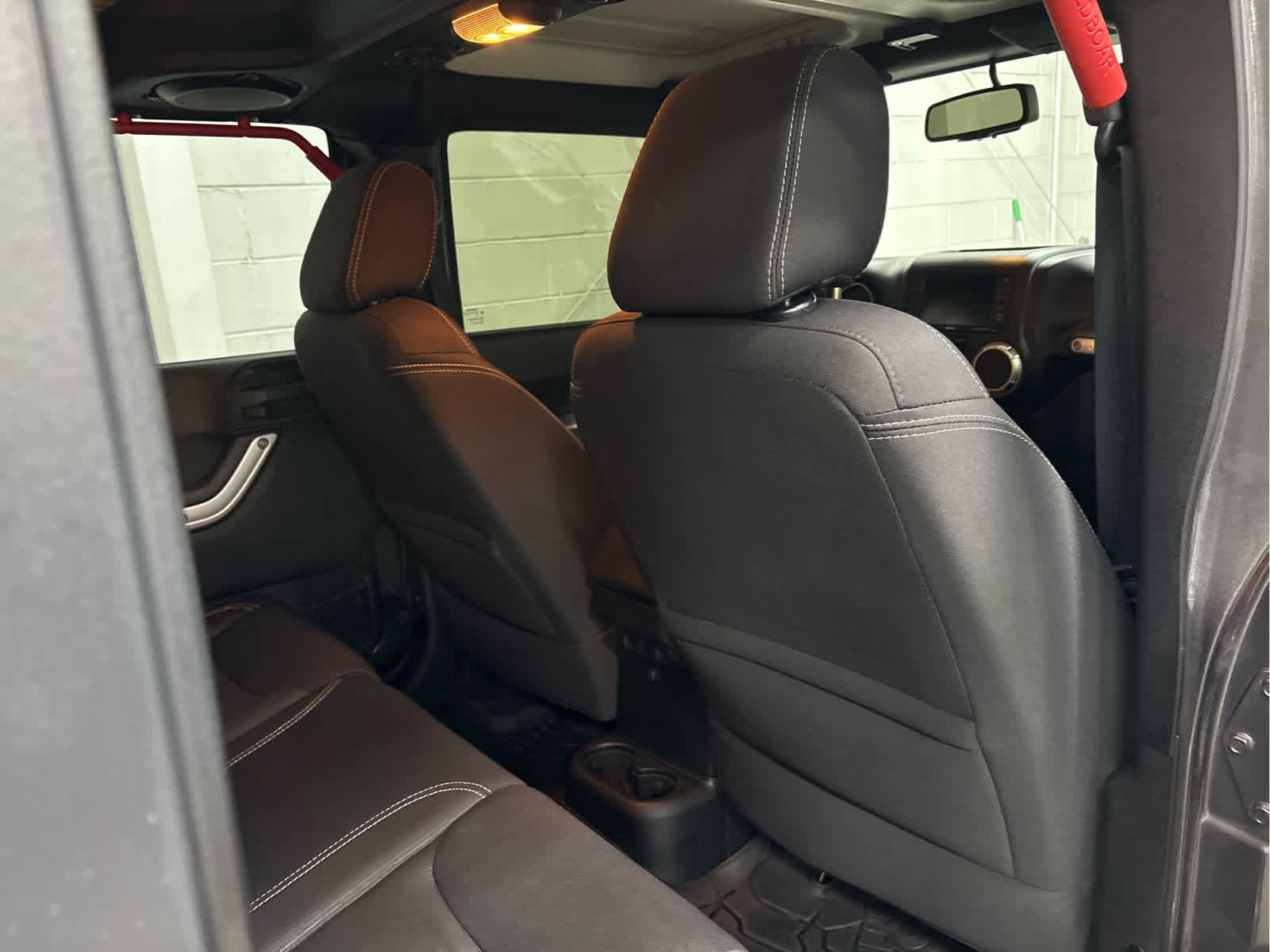 Used 2014 Jeep Wrangler Unlimited Sahara w/ Connectivity Group image 24