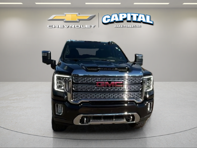 Used 2023 GMC Sierra 2500 Denali w/ Denali Black Diamond Edition AWD/4WD image 7