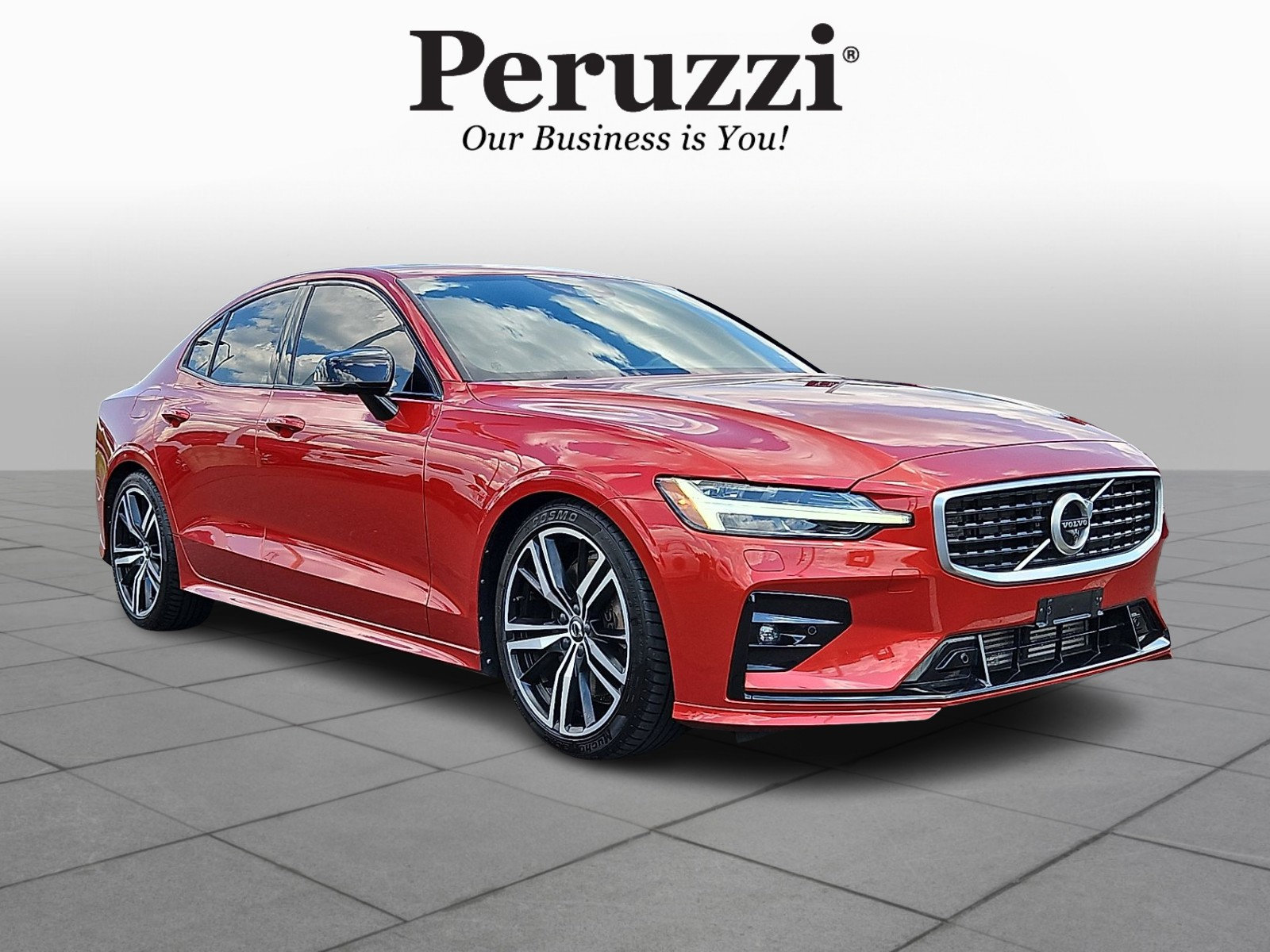 Used 2019 Volvo S60 T6 R-Design AWD/4WD video 1