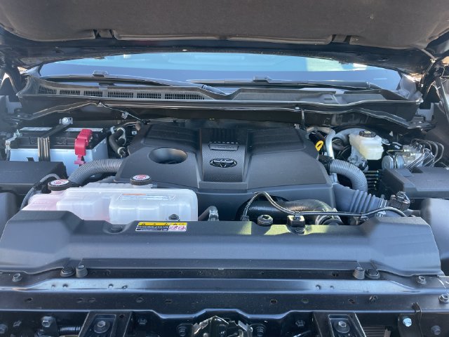Used 2024 Toyota Tundra SR5 w/ SR5 Convenience Package AWD/4WD image 31
