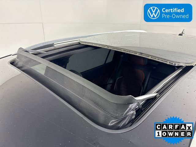 Certified 2022 Volkswagen Tiguan SEL R-Line image 23