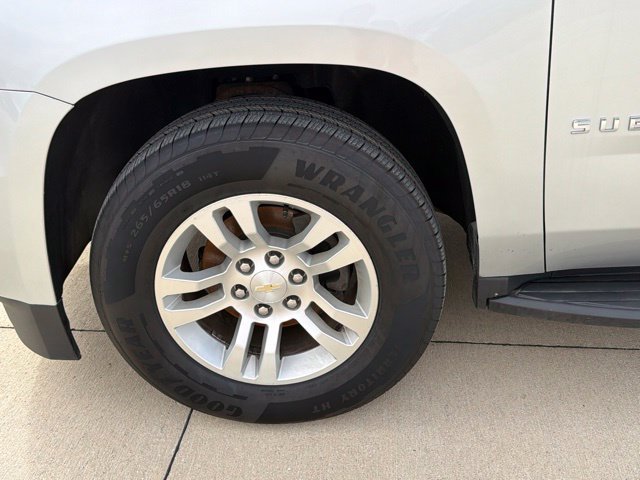 Used 2018 Chevrolet Suburban LT AWD/4WD image 11