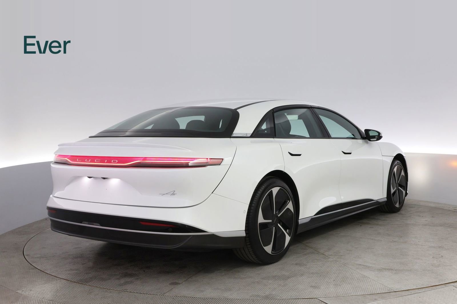 Used 2023 Lucid Air Pure AWD/4WD image 3