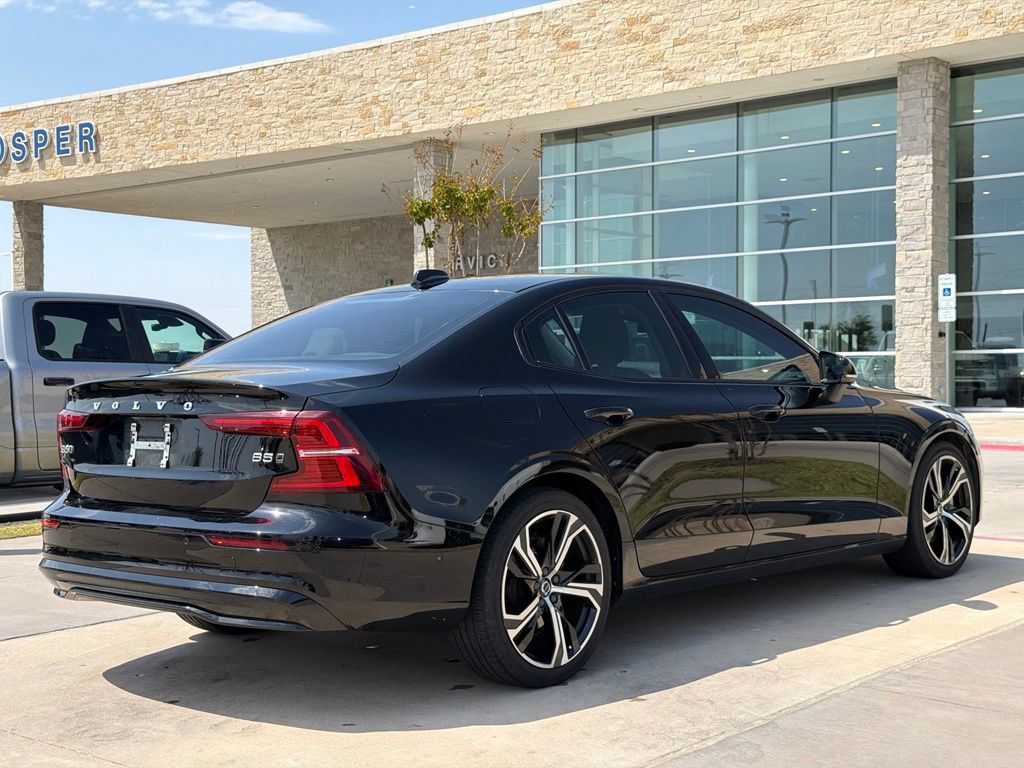 Used 2023 Volvo S60 B5 Plus AWD/4WD image 19