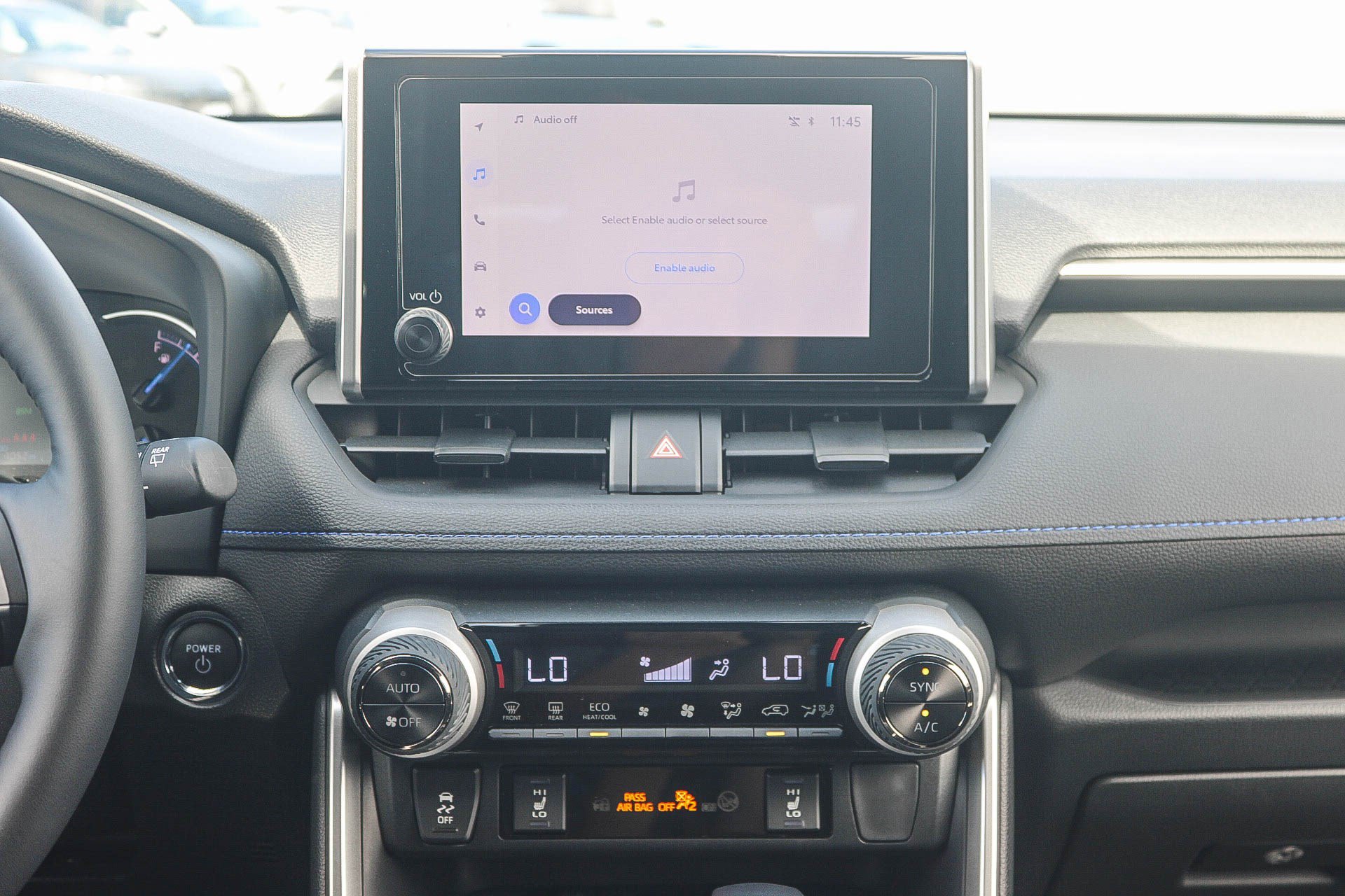 Used 2025 Toyota RAV4 SE w/ Convenience Package AWD/4WD image 14