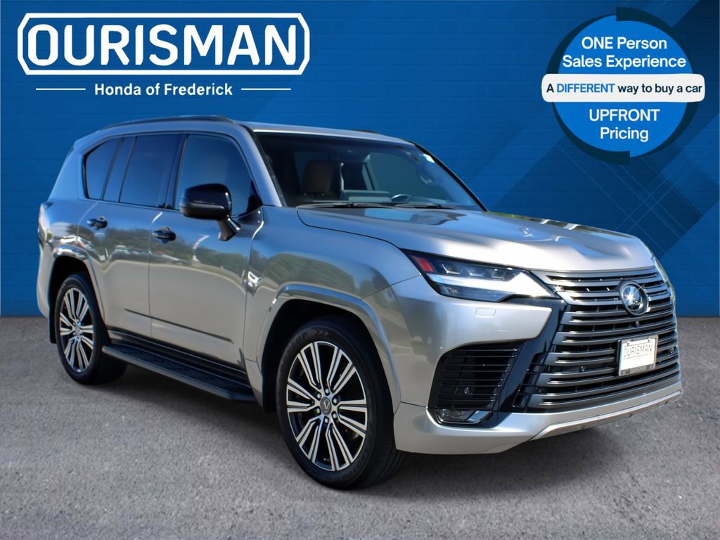 Used 2023 Lexus LX 600 4WD w/ Appearance Package image 1