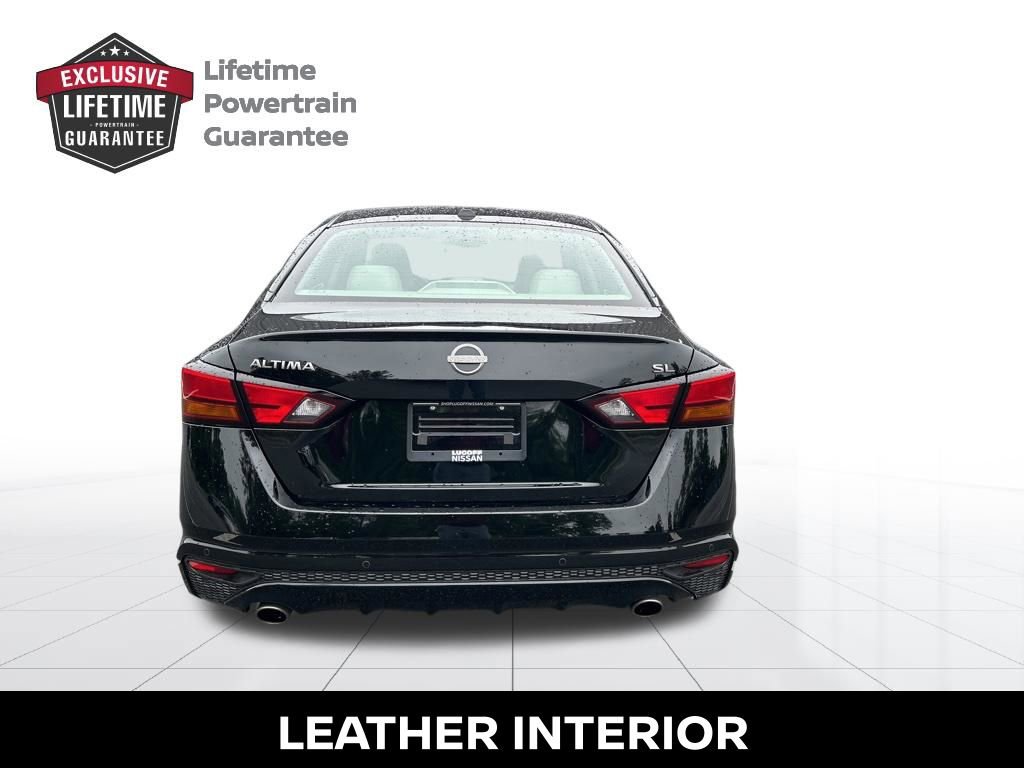 Certified 2025 Nissan Altima 2.5 SL FWD image 5