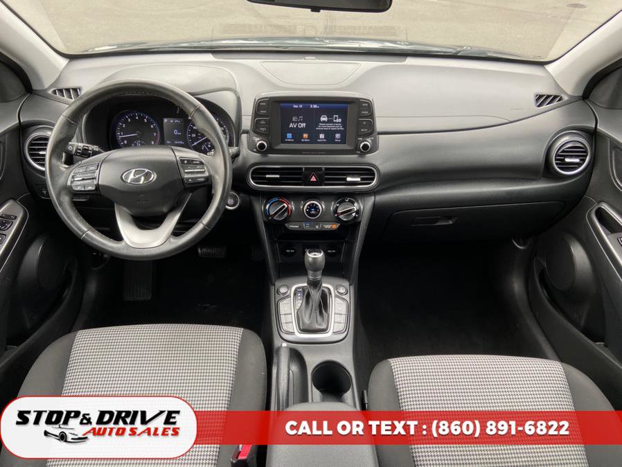 Used 2018 Hyundai Kona SEL w/ SEL Tech Package 02 image 11
