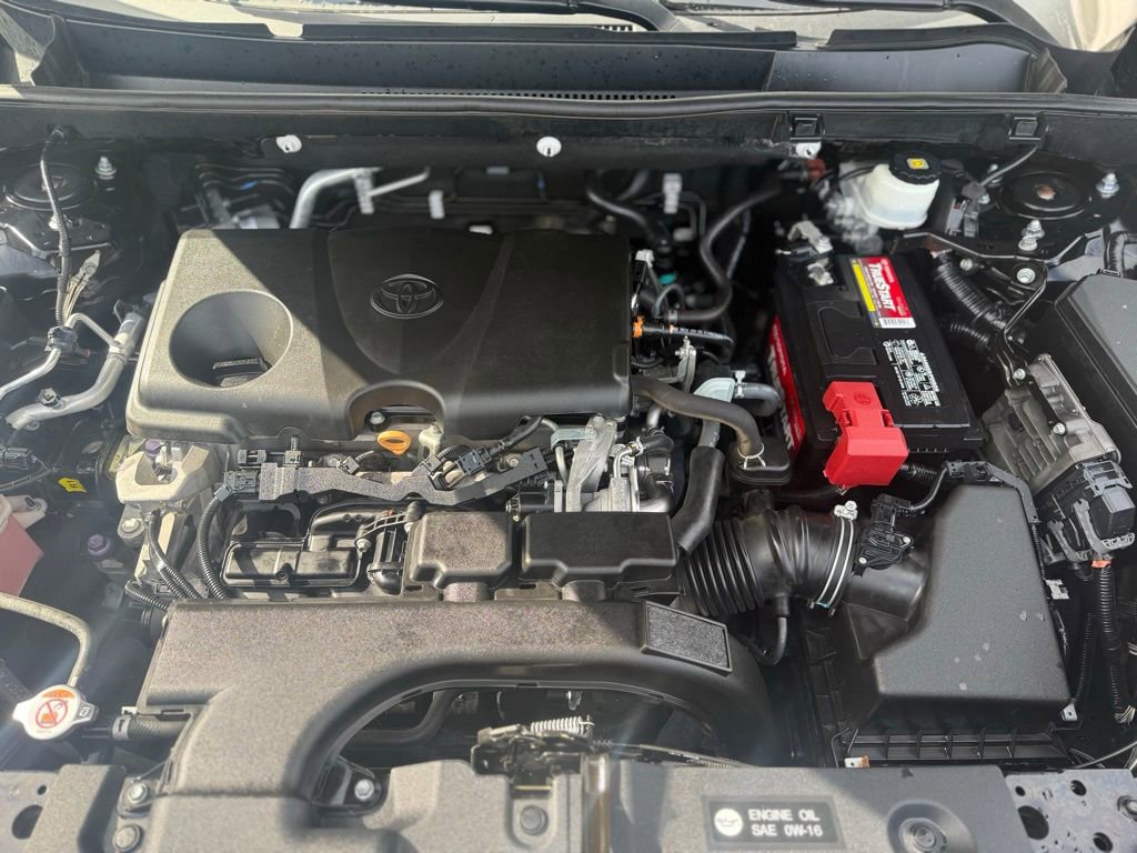 Used 2020 Toyota RAV4 XLE w/ XLE Grade Weather Package image 10