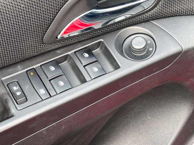 Used 2015 Chevrolet Cruze LT FWD image 14
