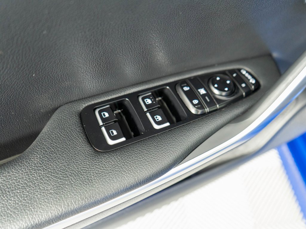Used 2019 Kia Stinger image 24