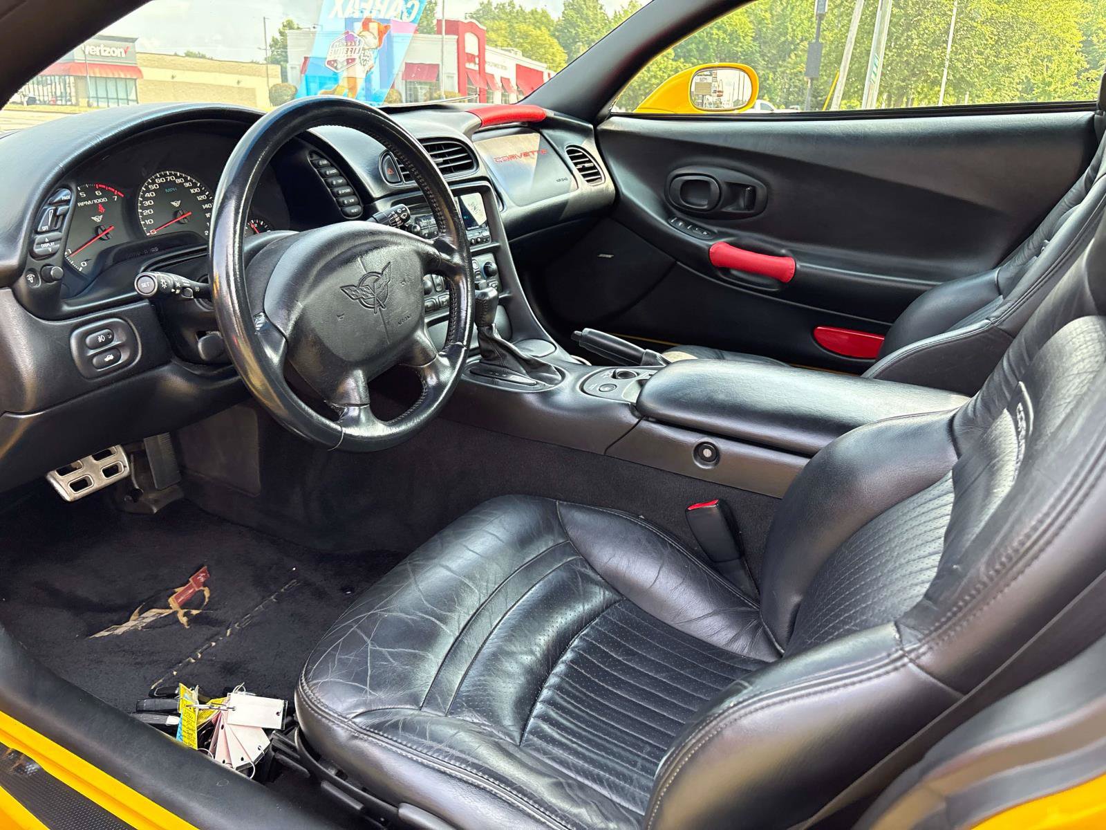 Used 2002 Chevrolet Corvette Convertible w/ Preferred Equipment Group2 RWD image 8