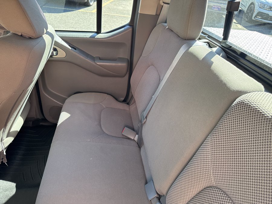 Used 2019 Nissan Frontier SV w/ Value Truck Package AWD/4WD image 26