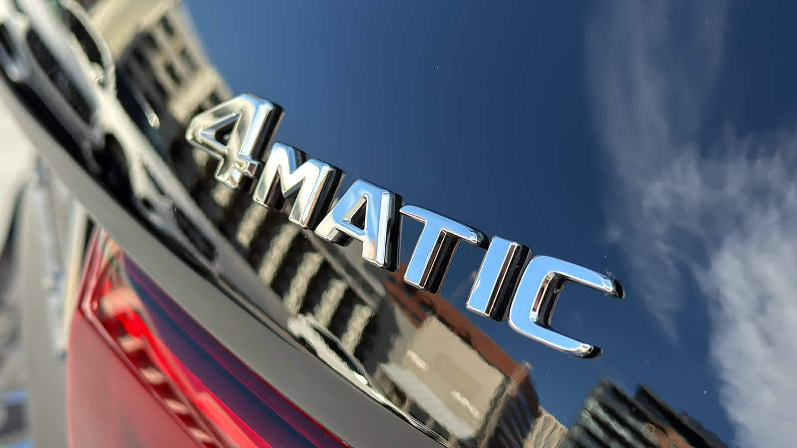 Certified 2025 Mercedes-Benz GLB 250 4MATIC image 14