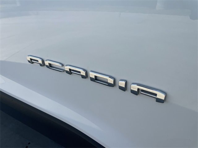 Used 2023 GMC Acadia SLT image 32
