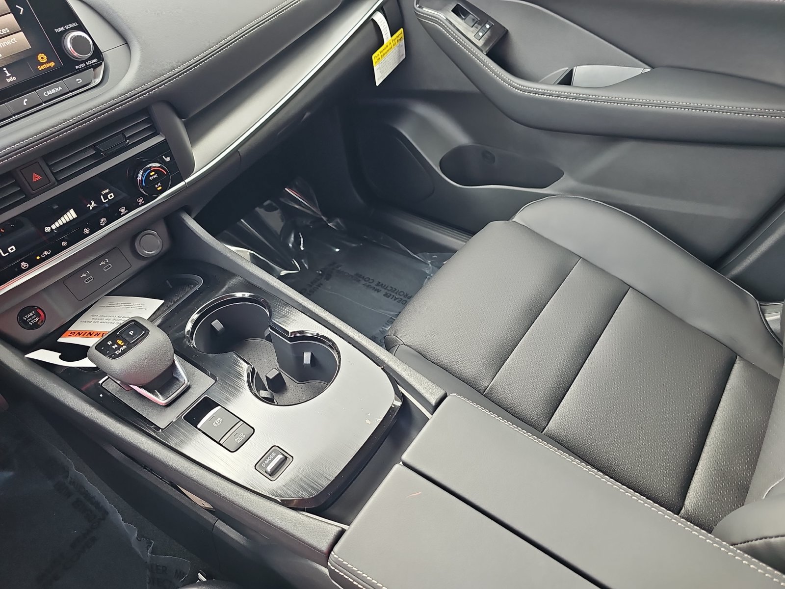 New 2027 Nissan Rogue Dark Armor FWD image 25