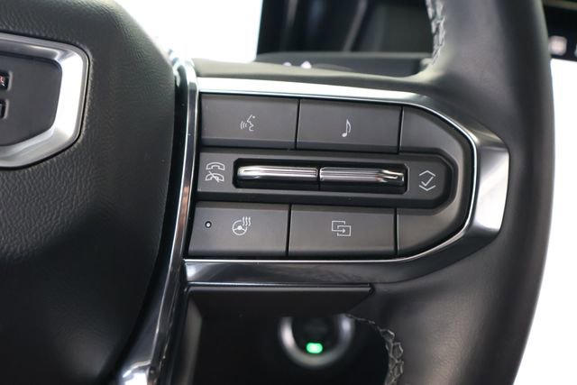 Used 2025 GMC Terrain Elevation image 24