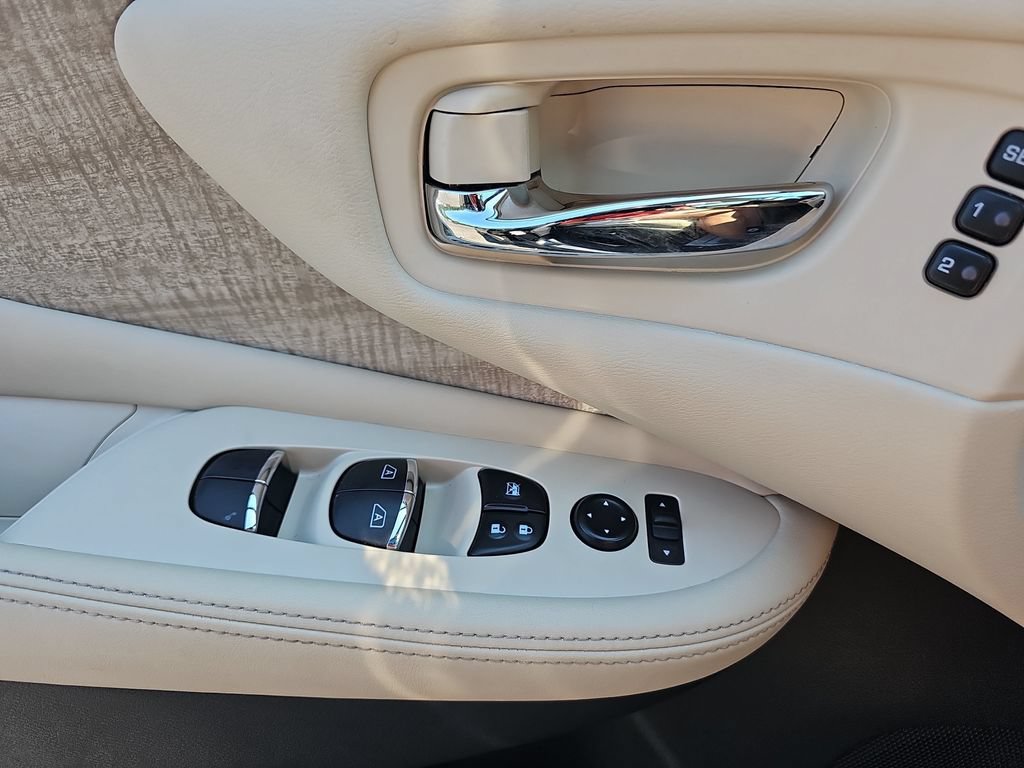 Used 2023 Nissan Murano SL w/ Cargo Package FWD image 27