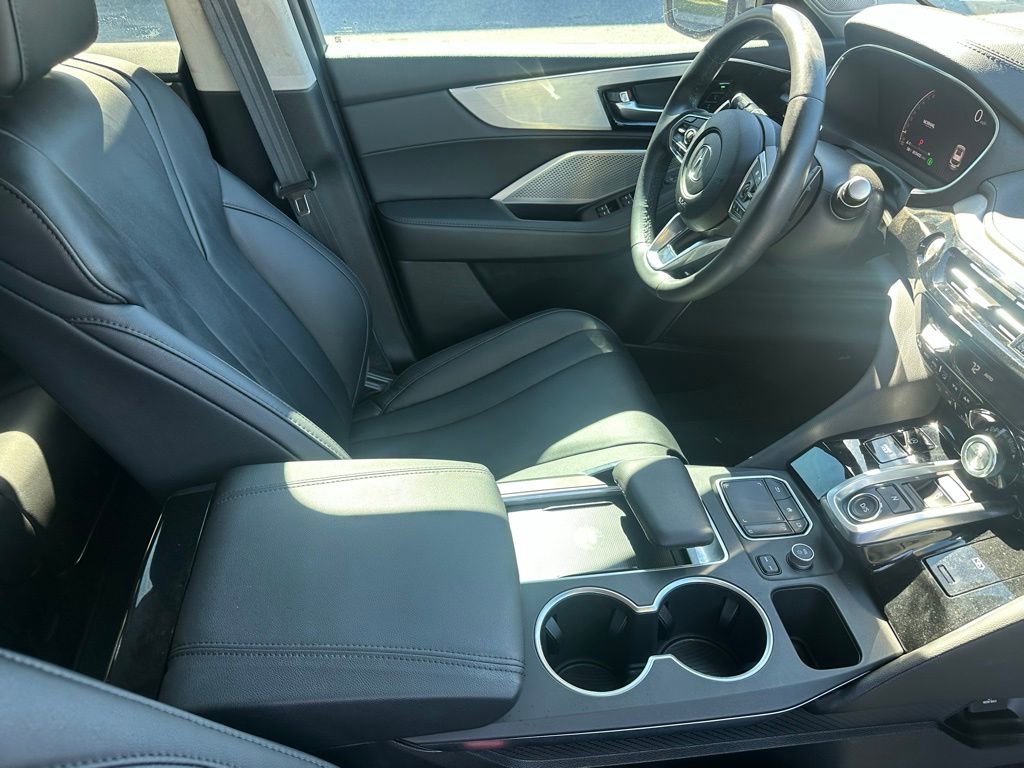 Used 2024 Acura MDX FWD image 17