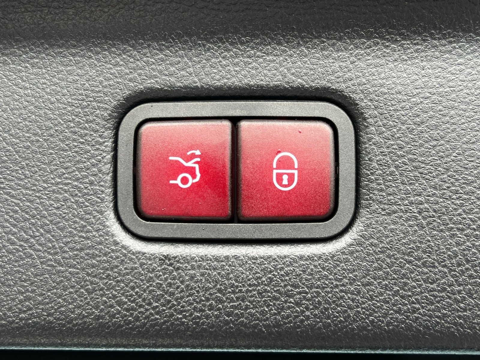 Certified 2024 Mercedes-Benz S 580 4MATIC Sedan image 25