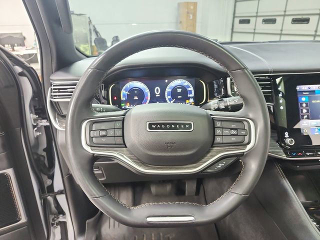 Used 2022 Jeep Wagoneer Series III w/ Premium Group I image 23