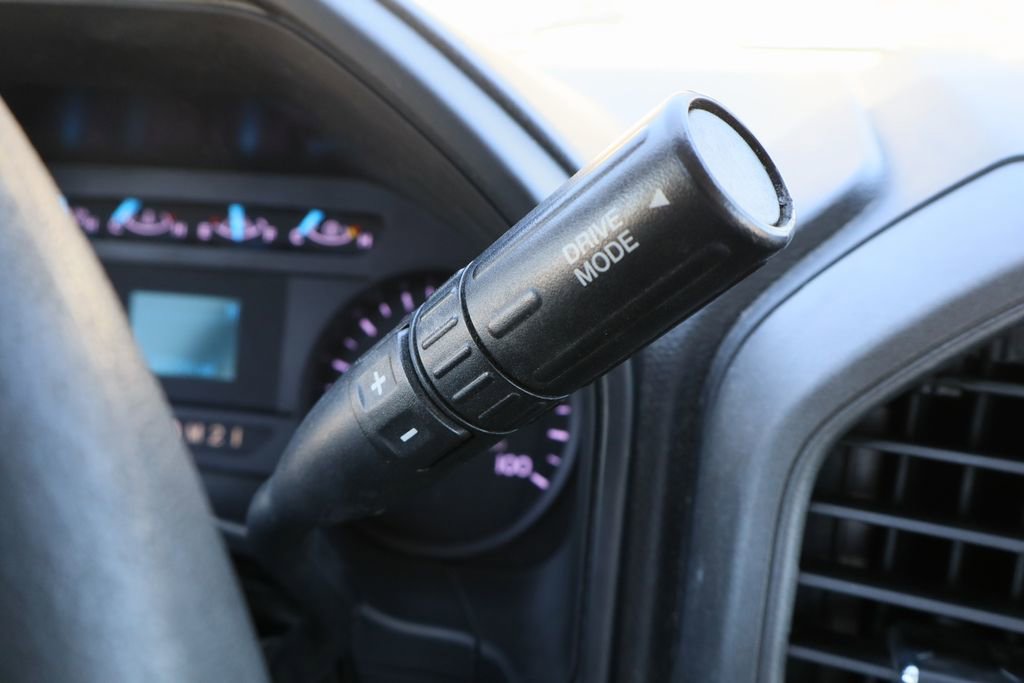 Used 2021 Ford F250 XL w/ Power Equipment Group image 19
