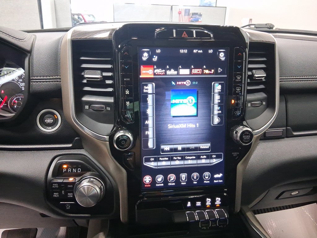 Used 2020 RAM 1500 Laramie AWD/4WD image 27