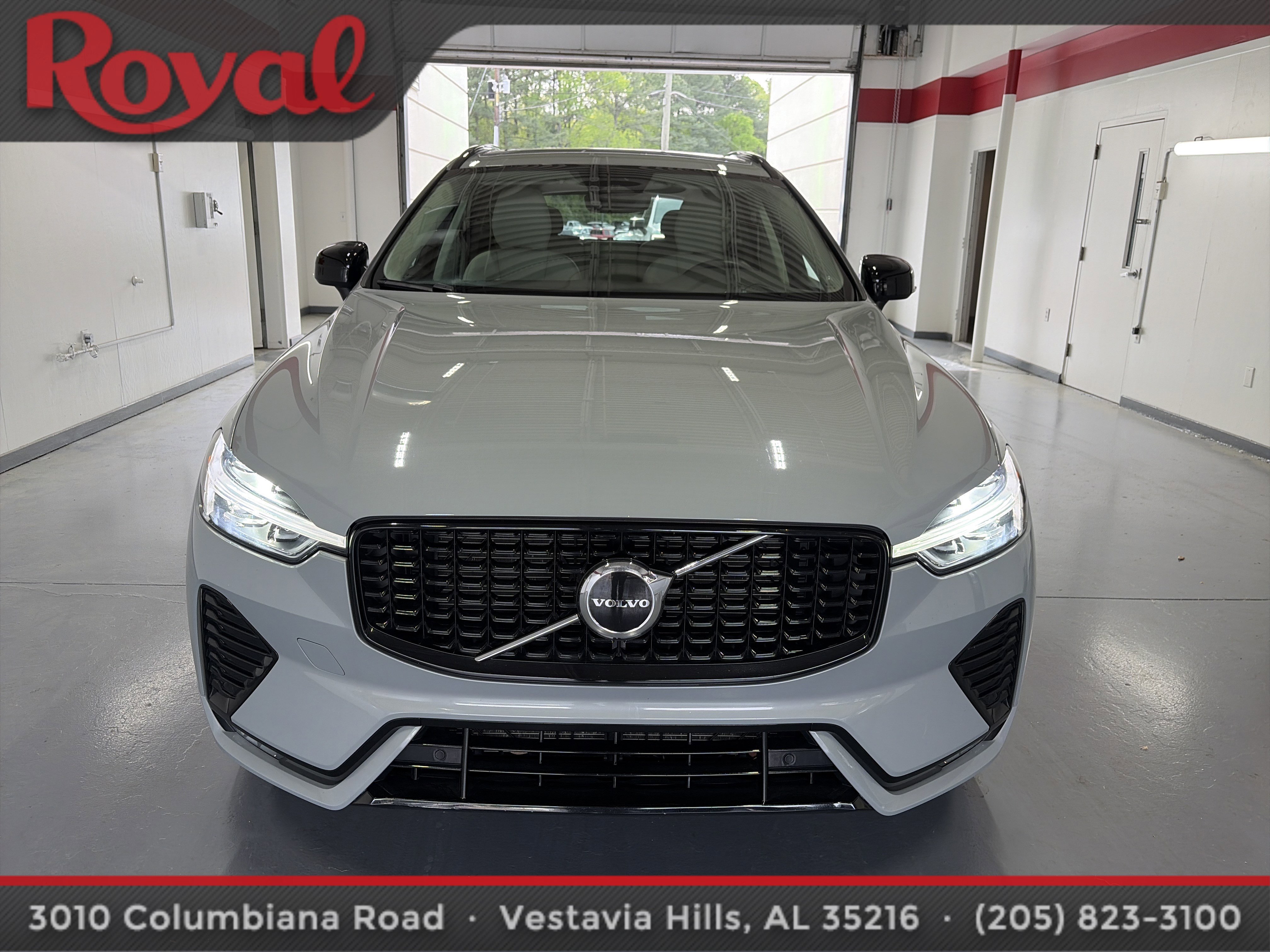 Certified 2024 Volvo XC60 B5 Core w/ Protection Package Premier image 9