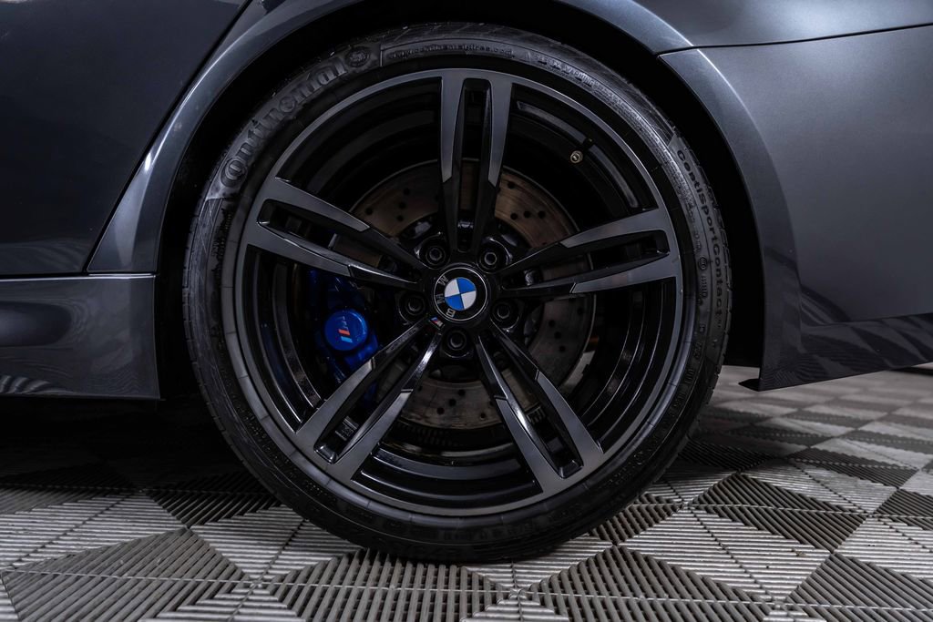 Used 2018 BMW M3 w/ Executive Package image 38