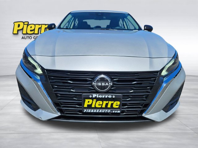 Used 2024 Nissan Altima 2.5 SV FWD image 10