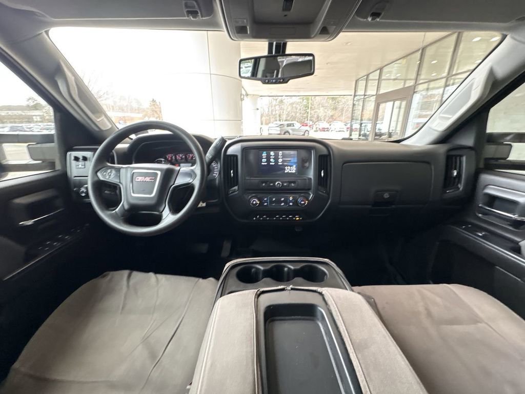 Used 2017 GMC Sierra 3500 4x4 Crew Cab w/ Sierra Convenience Package image 19