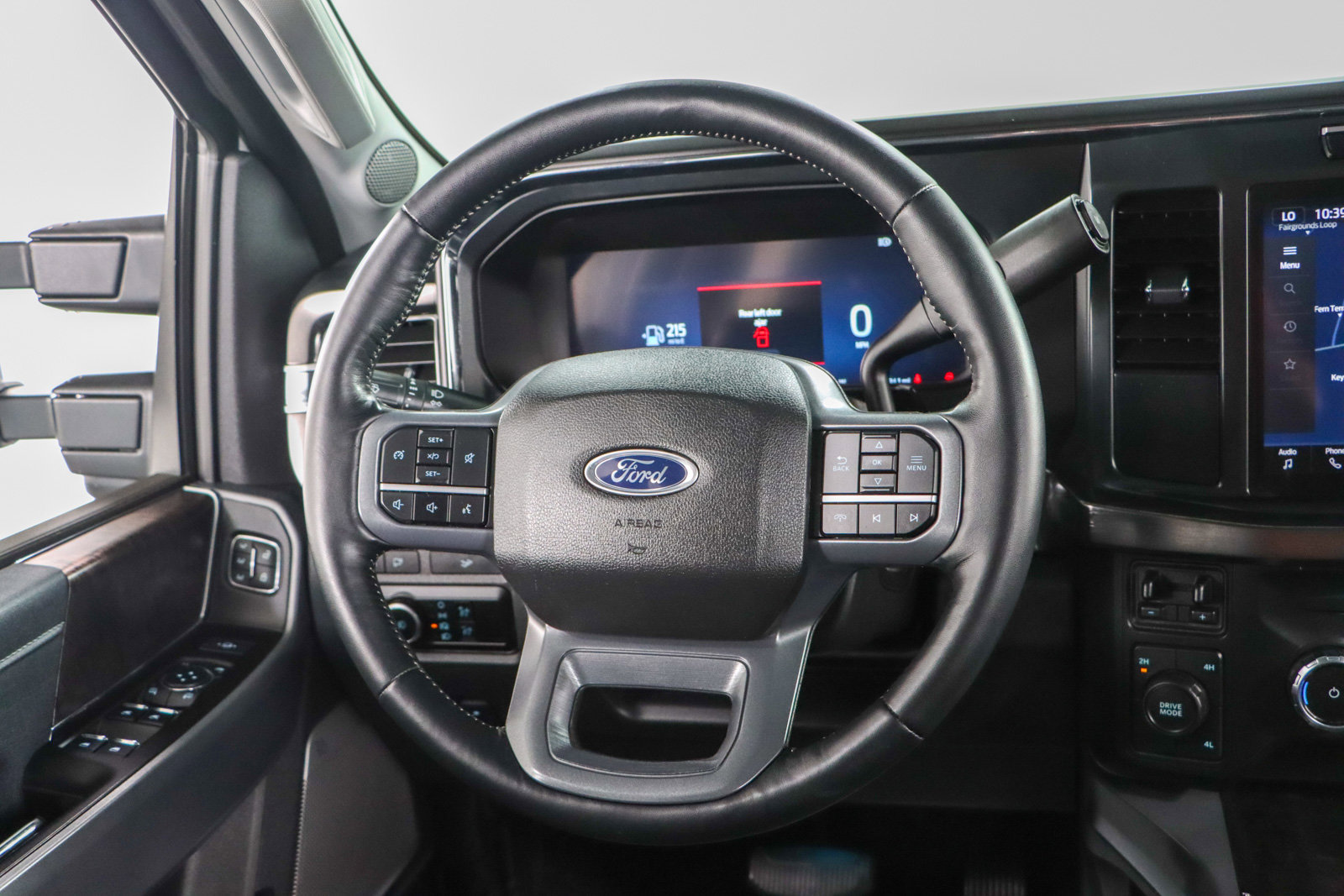 Used 2024 Ford F250 Lariat image 13