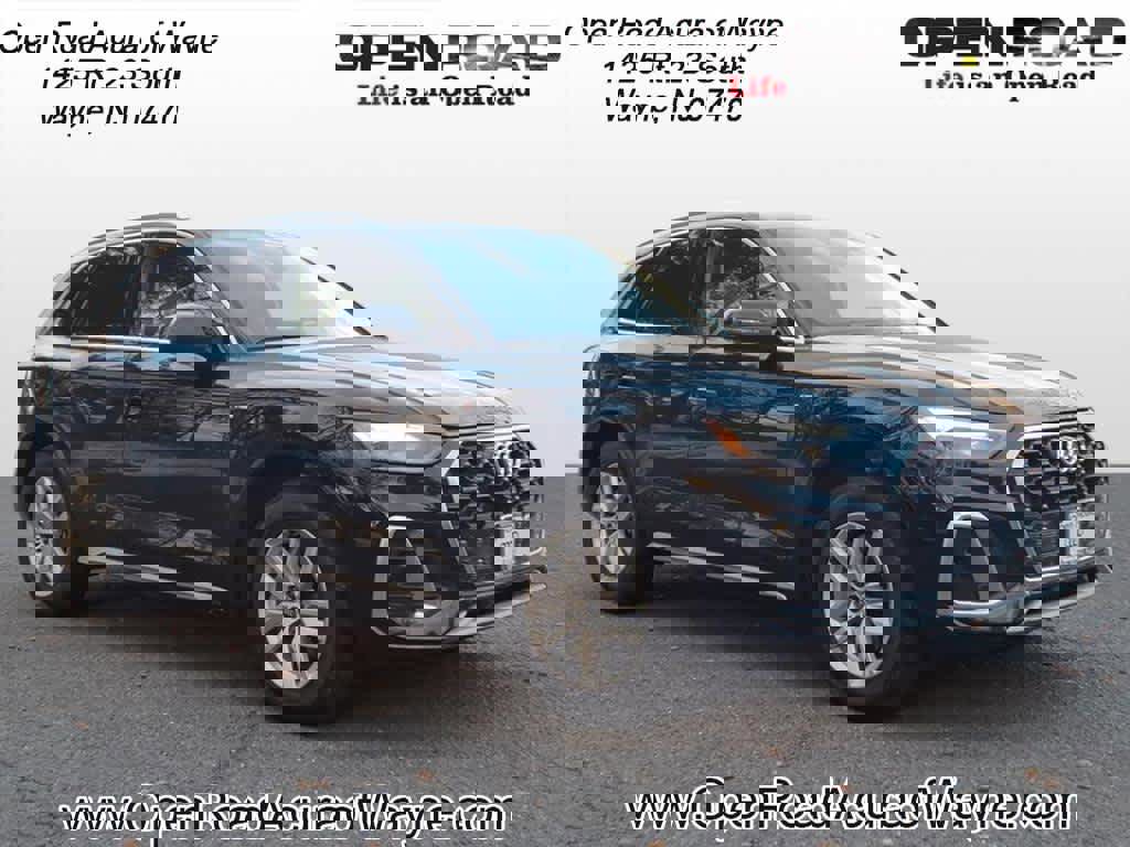 Used 2023 Audi Q5 2.0T Premium w/ Convenience Package image 1