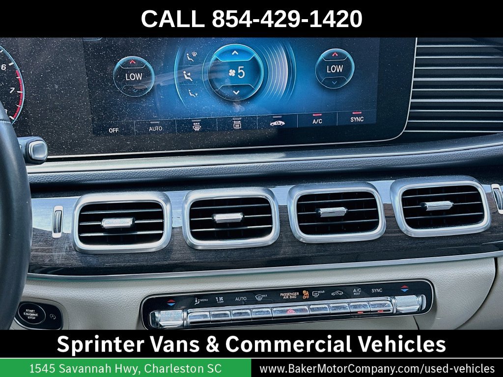 Used 2020 Mercedes-Benz GLE 350 w/ Premium Package image 17