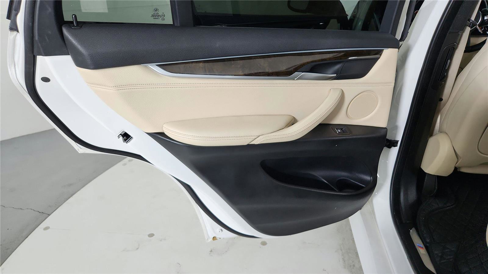 Used 2018 BMW X5 xDrive35i AWD/4WD image 25