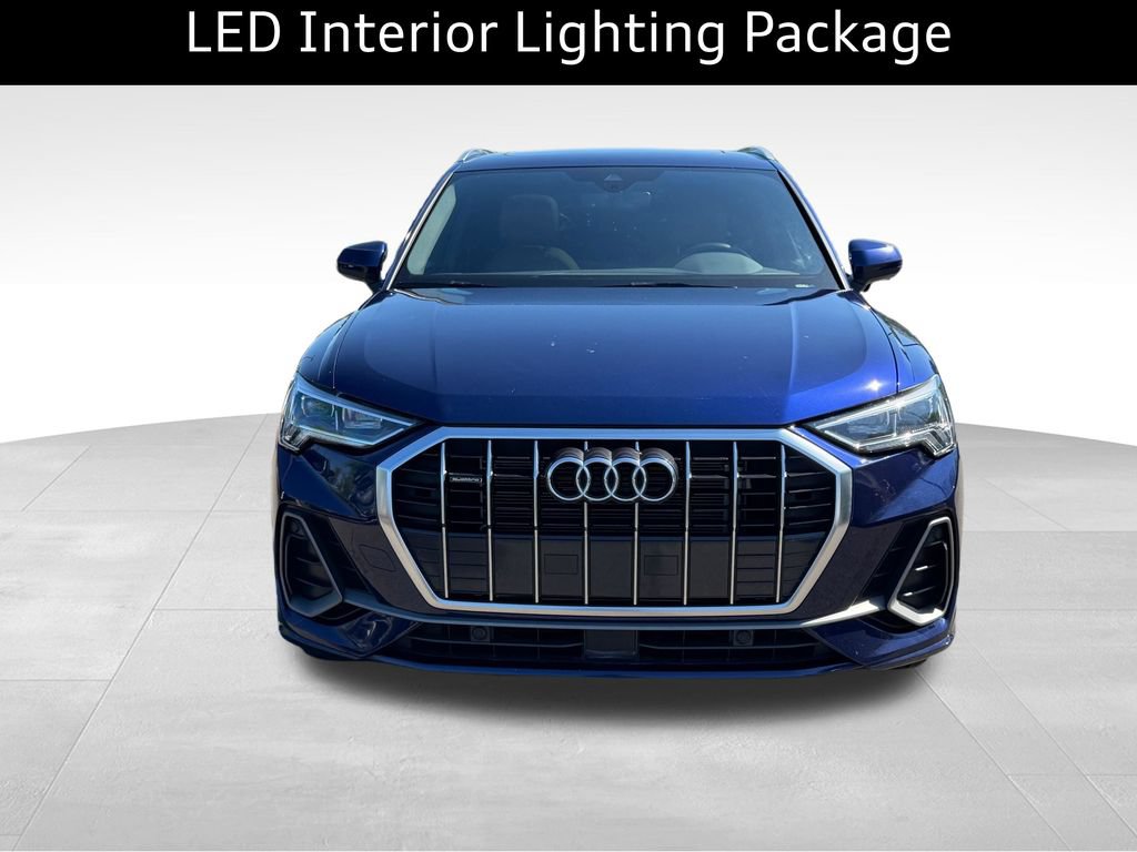 Used 2024 Audi Q3 2.0T Premium AWD/4WD image 2