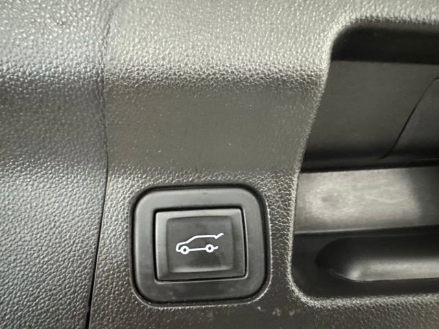 Certified 2023 GMC Acadia AT4 w/ Technology Package image 8