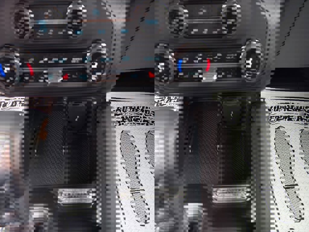 New 2025 Ford Bronco Badlands w/ Sasquatch Package image 17